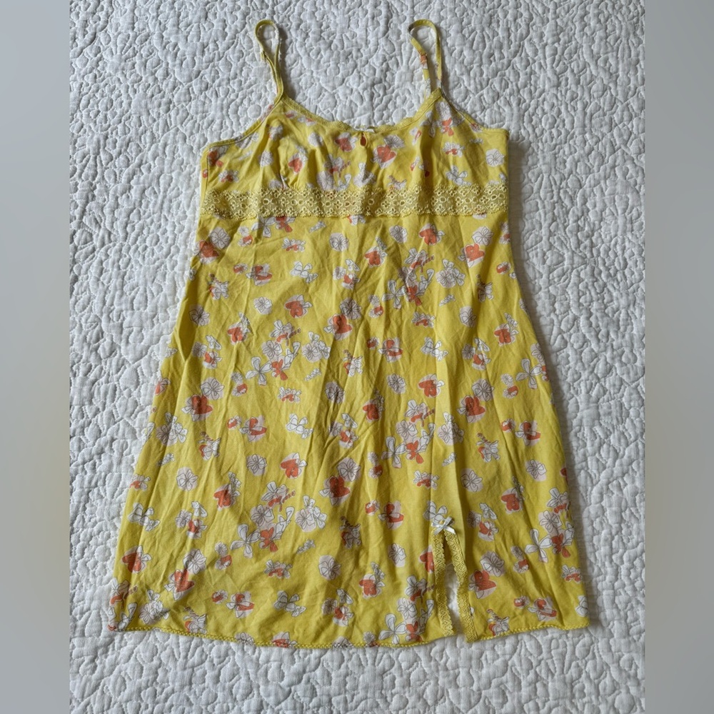 Vintage Victoria’s Secret angels nightgown